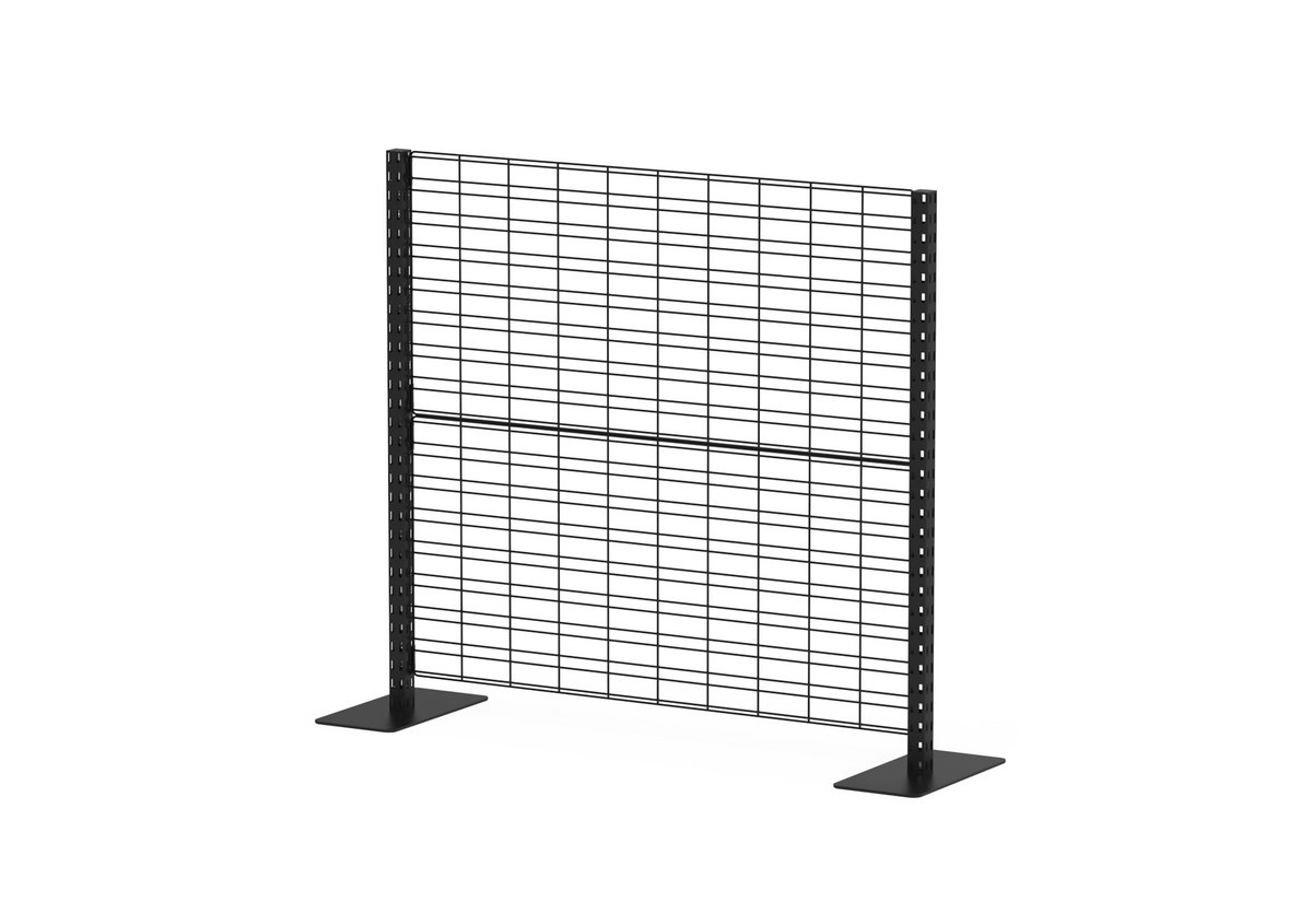 InQ Wide Bay with Wire Mesh Panel